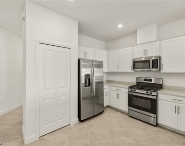 14923 Anchorage Road - Photo Thumbnail 6