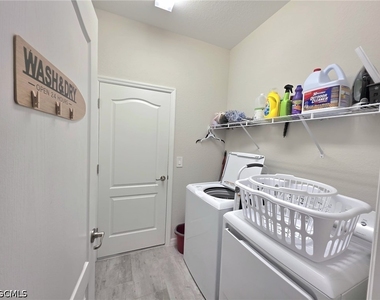 16195 Bacopa Drive - Photo Thumbnail 14