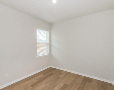429 San Miguel Creek Drive - Photo Thumbnail 12