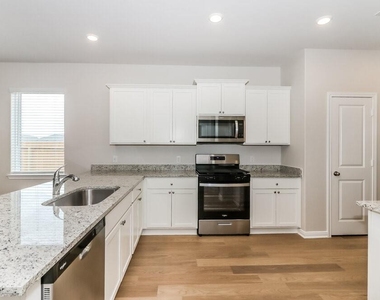 429 San Miguel Creek Drive - Photo Thumbnail 6
