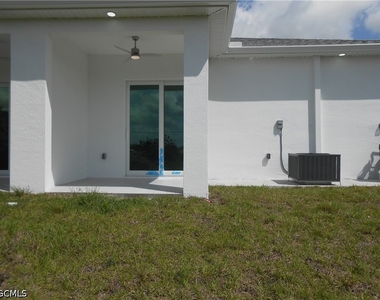 320 Poplar Street - Photo Thumbnail 31