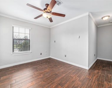 5012 Irvington Boulevard - Photo Thumbnail 8