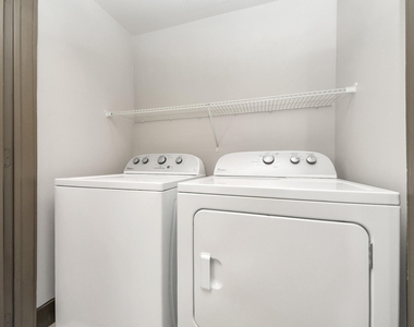 5454 Washington St Avenue - Photo Thumbnail 27
