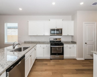 413 San Miguel Creek Drive - Photo Thumbnail 6