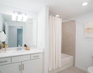 6036 Ellerston Way - Photo Thumbnail 17