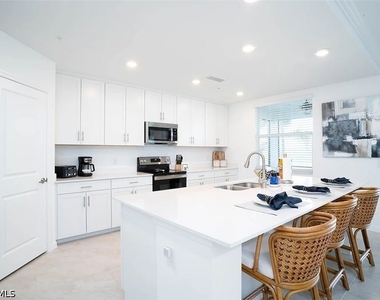 6036 Ellerston Way - Photo Thumbnail 4