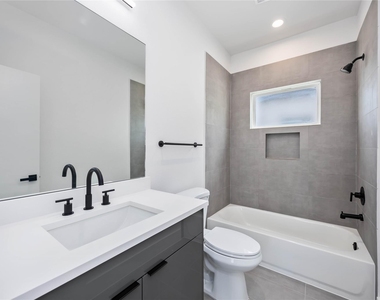 6735 Peerless Street - Photo Thumbnail 22