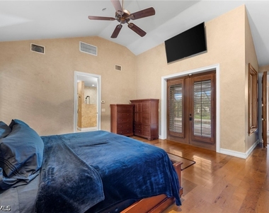 840 Jung Boulevard W - Photo Thumbnail 19