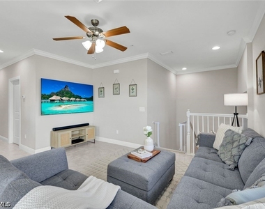 1439 Santiago Circle - Photo Thumbnail 5