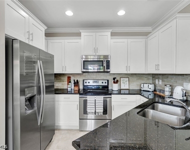 1439 Santiago Circle - Photo Thumbnail 10