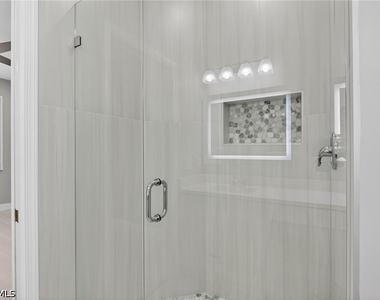 4655 Hawks Nest Way - Photo Thumbnail 22