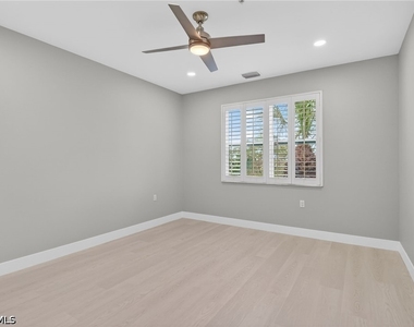 4655 Hawks Nest Way - Photo Thumbnail 19