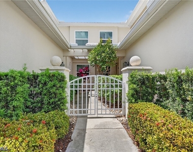 4655 Hawks Nest Way - Photo Thumbnail 2