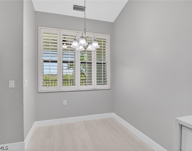 4655 Hawks Nest Way - Photo Thumbnail 18