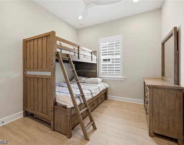 5891 Haiti Drive - Photo Thumbnail 14