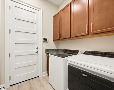 5891 Haiti Drive - Photo Thumbnail 18