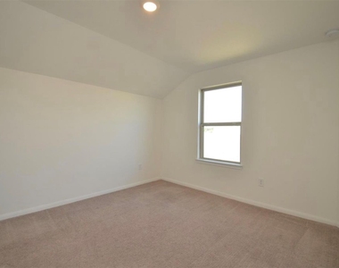 16439 Big Hickory Dr - Photo Thumbnail 16