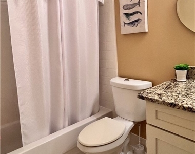 256 Palm Drive - Photo Thumbnail 17