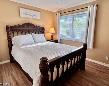 256 Palm Drive - Photo Thumbnail 16
