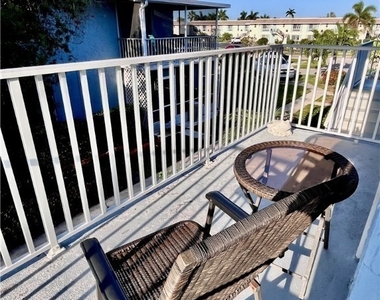 256 Palm Drive - Photo Thumbnail 19