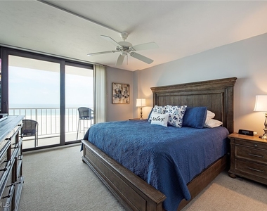 260 Seaview Court - Photo Thumbnail 10