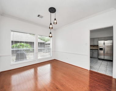 2204 Gemini Street - Photo Thumbnail 6