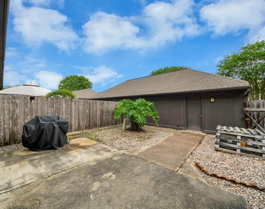 2204 Gemini Street - Photo Thumbnail 34