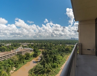 7 Riverway - Photo Thumbnail 14