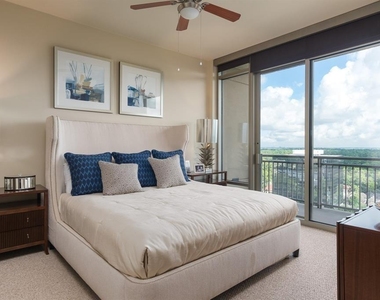 7 Riverway - Photo Thumbnail 1