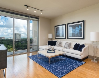 7 Riverway - Photo Thumbnail 7