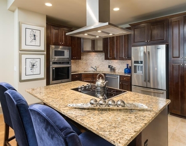 7 Riverway - Photo Thumbnail 10