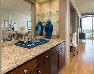 7 Riverway - Photo Thumbnail 12