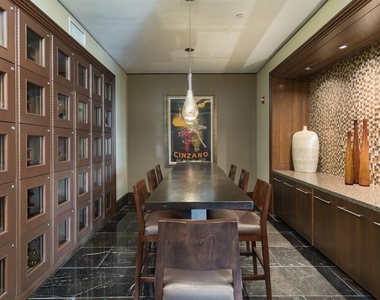 7 Riverway - Photo Thumbnail 18