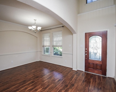 6203 Ledger Lane - Photo Thumbnail 2