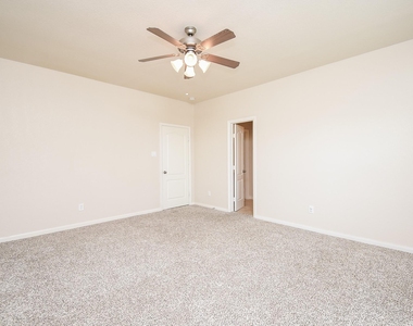 6203 Ledger Lane - Photo Thumbnail 35