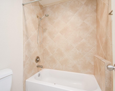 6203 Ledger Lane - Photo Thumbnail 39