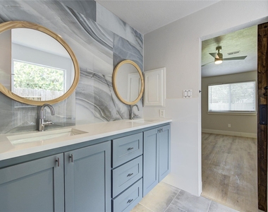 4931 Lake Catherine Court - Photo Thumbnail 33