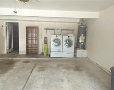 8239 Viny Ridge Drive - Photo Thumbnail 5