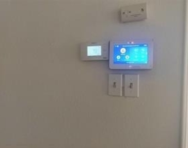 8239 Viny Ridge Drive - Photo Thumbnail 9
