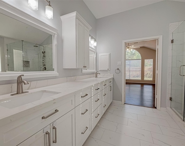 3827 Garden Way - Photo Thumbnail 15