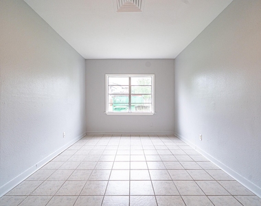 6417 Rolla Street - Photo Thumbnail 11