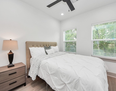 5320 Kindred Garden Lane - Photo Thumbnail 40