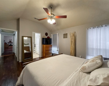 2909 Laurelridge Drive - Photo Thumbnail 22