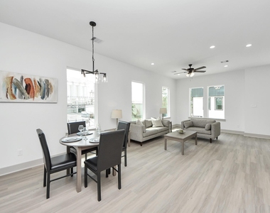5307 Kindred Garden Lane - Photo Thumbnail 16