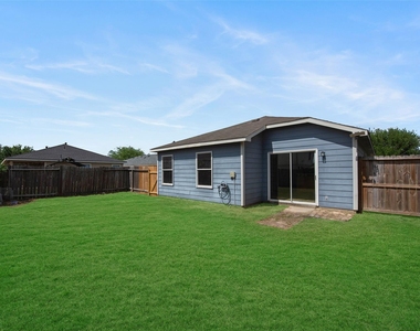 7939 Yaupon View Drive - Photo Thumbnail 16