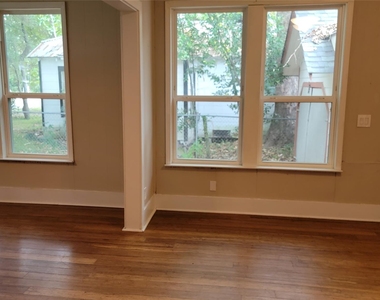 111 Mcphail Street - Photo Thumbnail 7
