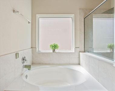 2221 Raider Drive - Photo Thumbnail 25