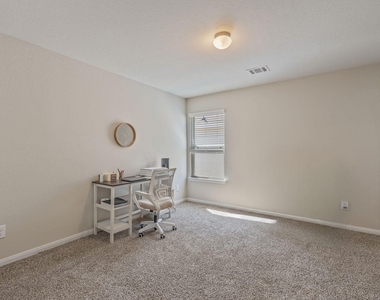 2221 Raider Drive - Photo Thumbnail 30