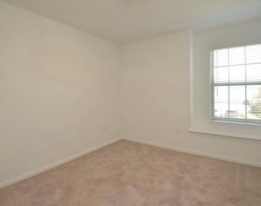 16412 Big Hickory Dr - Photo Thumbnail 13