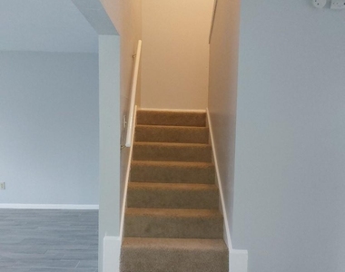 1846 Hollister Street - Photo Thumbnail 9